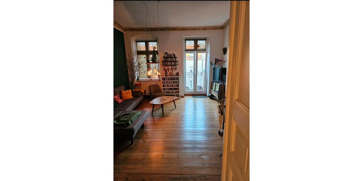 Etagenwohnung Berlin Lichtenberg - 3 Zimmer, 112 m&sup2;, 890&euro; | Angebot:27717942