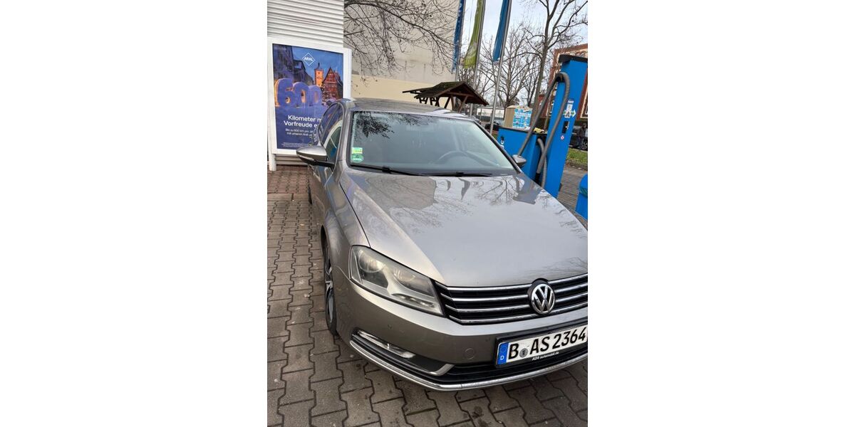 VW Passat 230.000 km 2.950 &euro; Berlin 13357