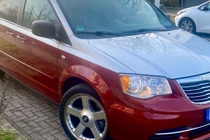 Lancia Voyager 275.652 km 7.500 &euro; Berlin 12524