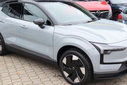 Volvo EX30 6.537 km 34.890 &euro; Potsdam 14482