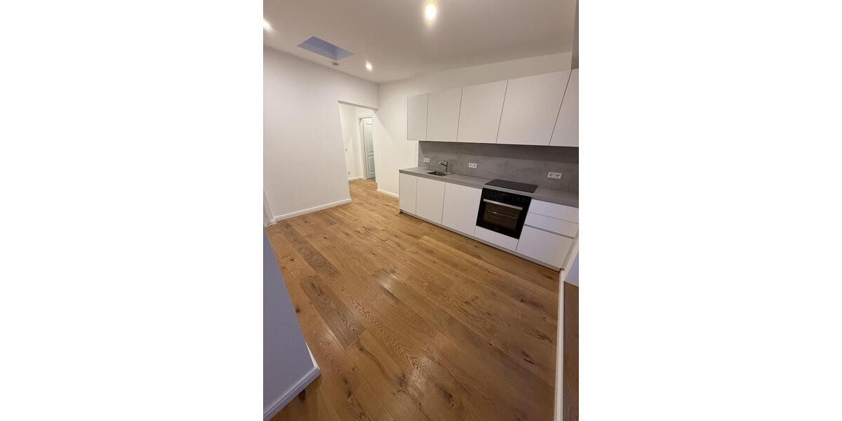 Einfamilienhaus Berlin Charlottenburg-Wilmersdorf - 1 Zimmer, 36 m&sup2;, 1.060&euro; | Angebot:24812157