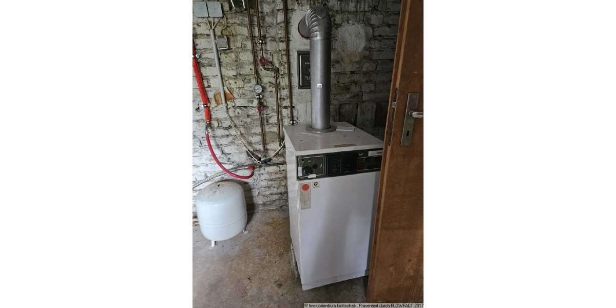 Charaktervolles Haus – ca. 60 m² Wohnfläche, mit 4 Kellerräumen und einem Kaltdach mit Ausbaureserve, - 4- Bergfelde Bergfelde | Angebot:26824005