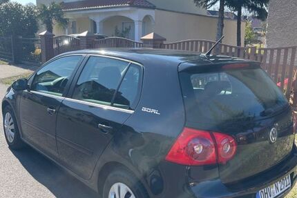 VW Golf 214.000 km 2.290 &euro; Hennigsdorf 16761