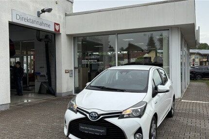 Toyota Yaris 43.373 km 13.990 &euro; Berlin 13403