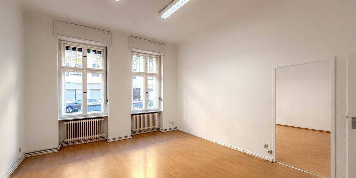 Gewerbeobjekt Berlin Wedding - 2 Zimmer, 65 m&sup2;, 245.000&euro; | Angebot:26826998