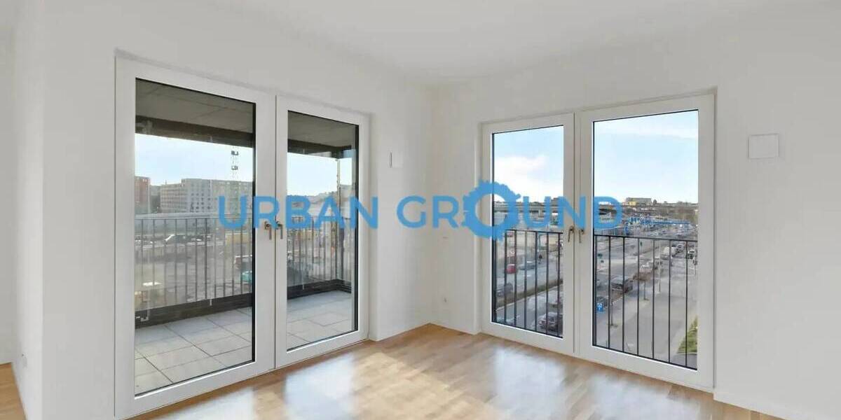 Etagenwohnung Berlin Mitte - 3 Zimmer, 83 m&sup2;, 1.971&euro; | Angebot:26583833