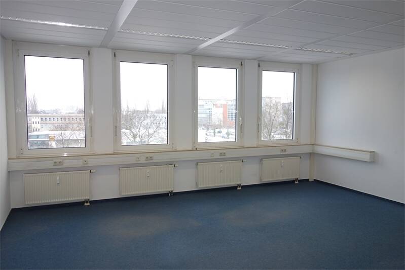 Gewerbeobjekt Teltow - 7 Zimmer, 322 m&sup2;, 3.060&euro; | Angebot:25710475
