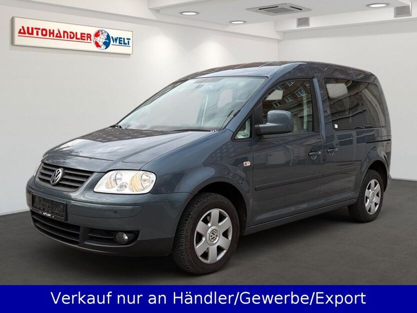 VW Caddy 125.062 km 4.999 € Berlin 12681
