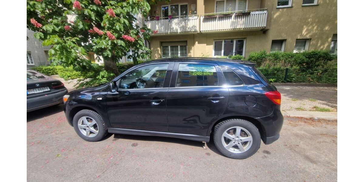 Mitsubishi ASX 141.000 km 12.500 &euro; Berlin 12169