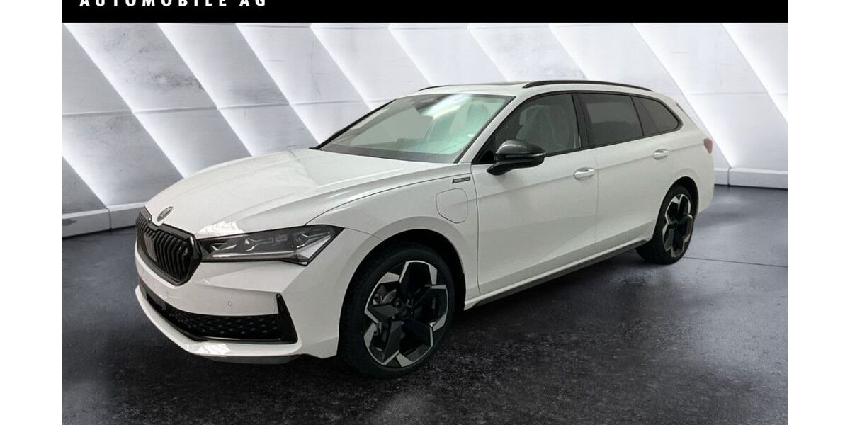Skoda Superb 9.990 km 48.980 &euro; Berlin 12681
