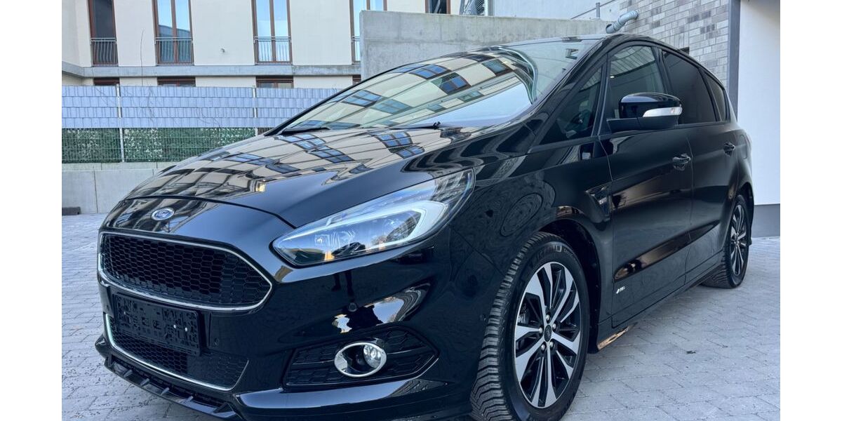 Ford S-Max 73.000 km 19.899 &euro; Oberkrämer 16727