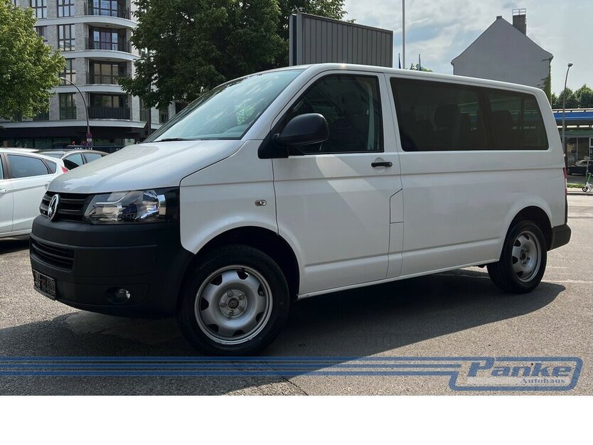 VW T5 Transporter Kombi 1. Hand 8 sitzer 169.000 km 14.990 € Berlin 13187