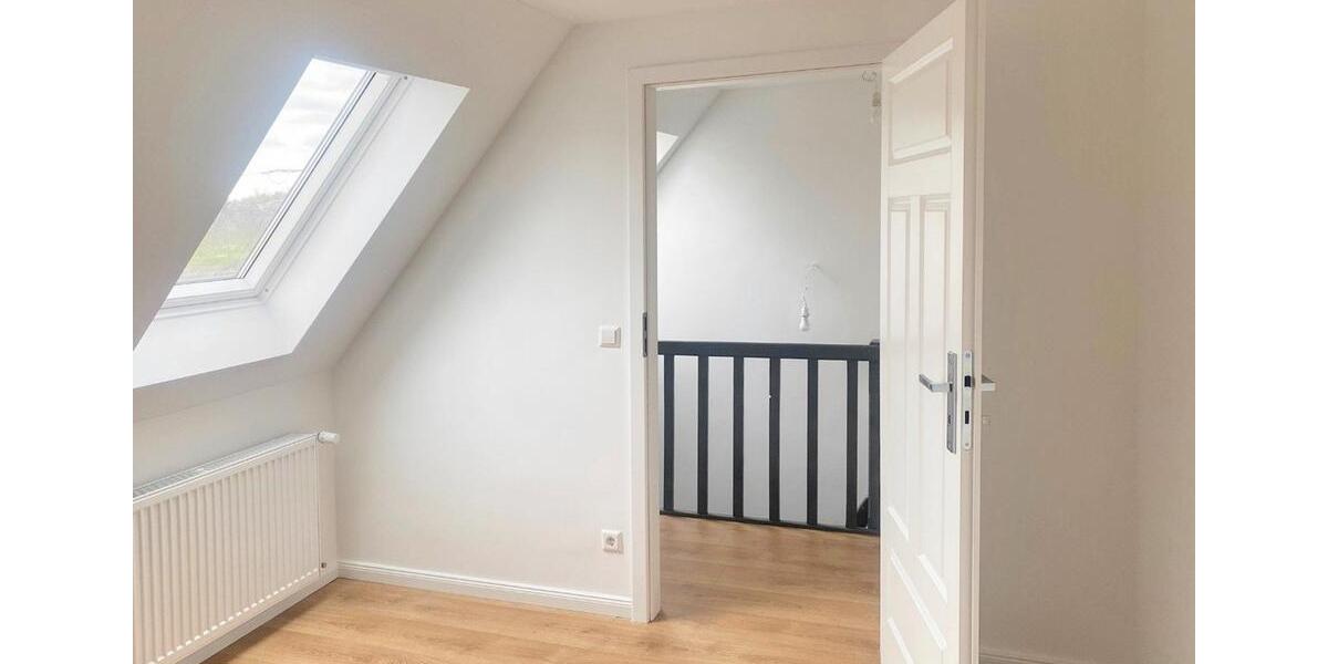 Reihenhaus - 5 Zimmer, 92 m&sup2;, 1.100&euro; | Angebot:26693612