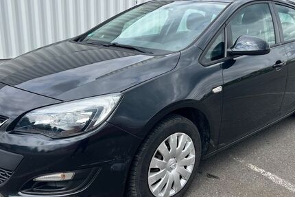 Opel Astra 184.000 km 1.799 &euro; Berlin 12057