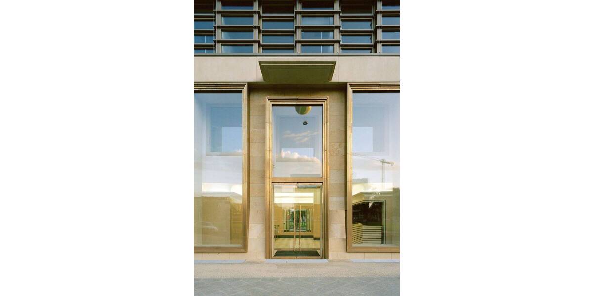 Etagenwohnung Berlin Mitte - 4 Zimmer, 167 m&sup2;, 3.040&euro; | Angebot:26018507