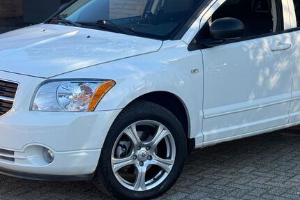 Dodge Caliber 89.000 km 6.800 € Berlin 13158
