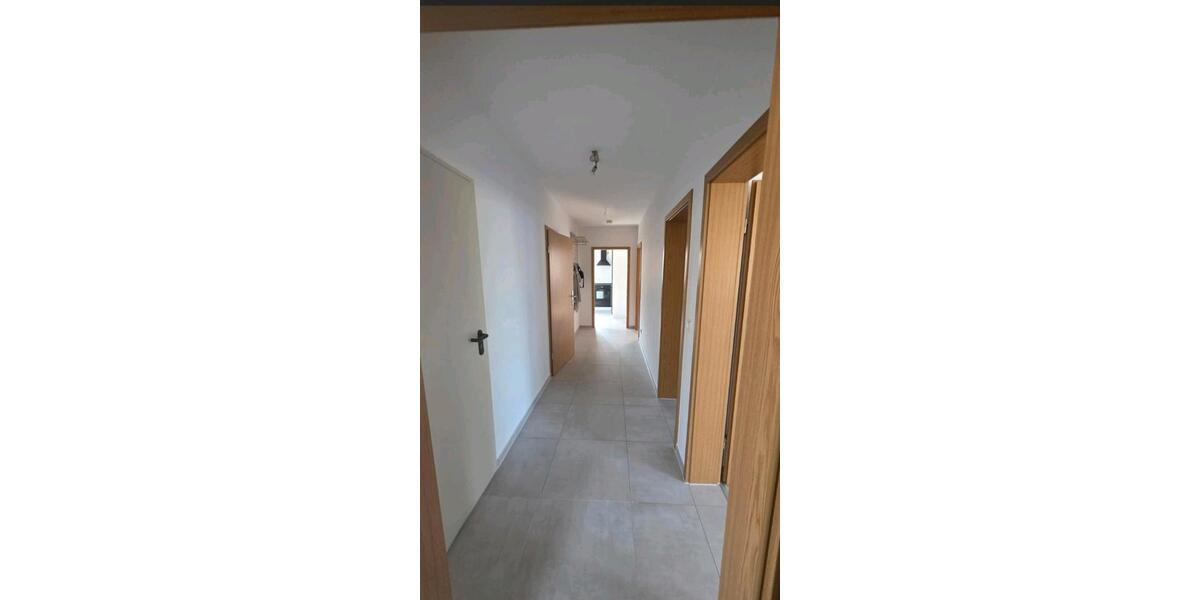 Etagenwohnung Hohen Neuendorf Bergfelde - 4 Zimmer, 100 m&sup2;, 1.750&euro; | Angebot:25869253