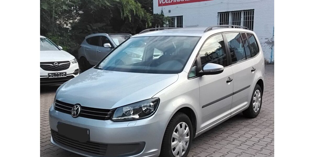 VW Touran 145.100 km 7.450 &euro; Berlin 13409