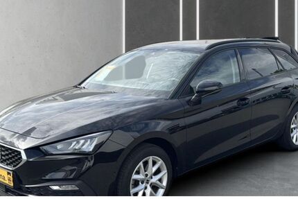Seat Leon 55.374 km 19.979 &euro; Berlin 13581