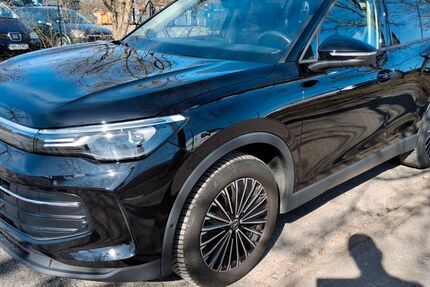 VW Tiguan 36.000 km 30.900 &euro; Berlin 12347