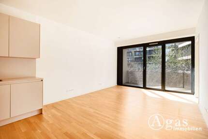 Wohnung Berlin Mitte - 2 Zimmer, 54 m&sup2;, 1.500&euro; | Angebot:26154093