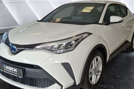 Toyota C-HR 27.300 km 20.990 &euro; Schönefeld 12529