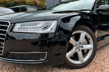 Audi A8 81.965 km 28.990 &euro; Großbeeren 14979