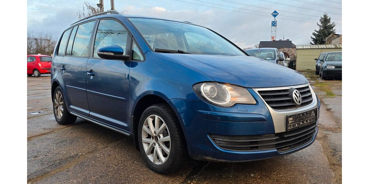 VW Touran 137.898 km 3.300 &euro; Fredersdorf - Vogelsdorf 15370