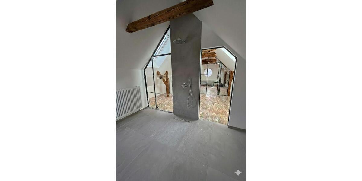 Maisonettenwohnung Kleinmachnow - 5.5 Zimmer, 150 m&sup2;, 2.475&euro; | Angebot:24981241