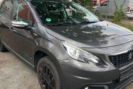 Peugeot 2008 91.000 km 7.799 &euro; BERLIN 13409