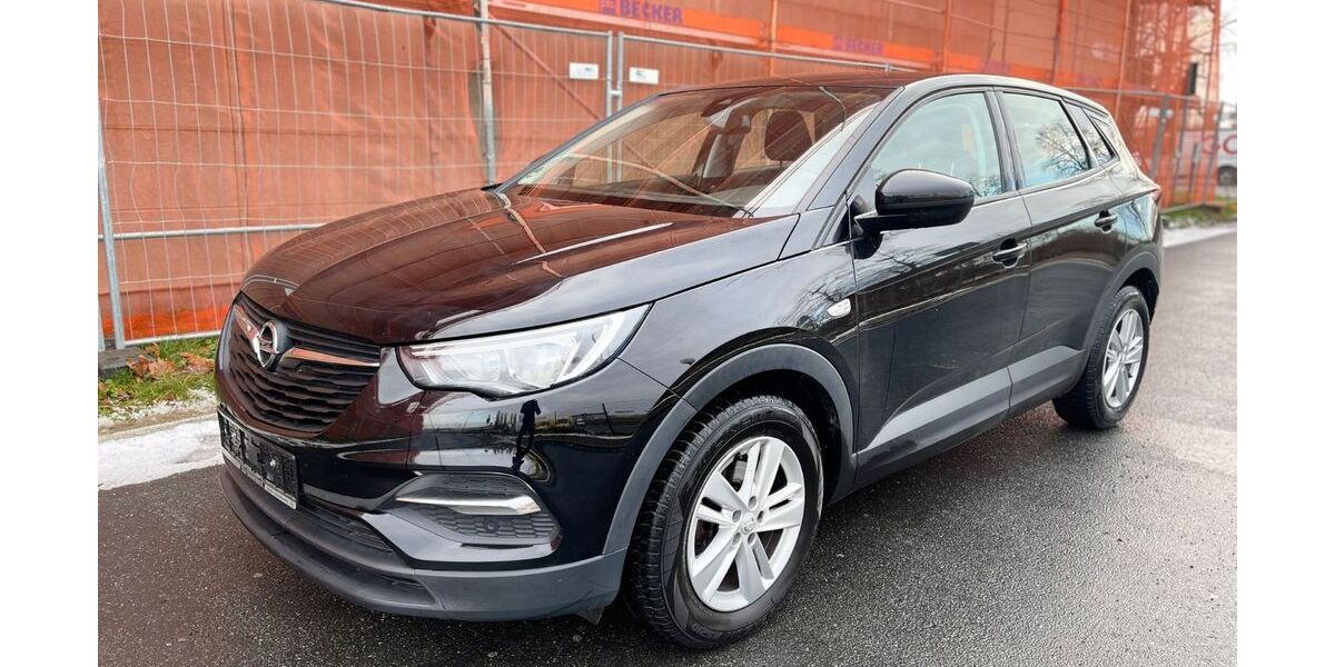 Opel Grandland (X) 86.000 km 11.999 &euro; Berlin 12057