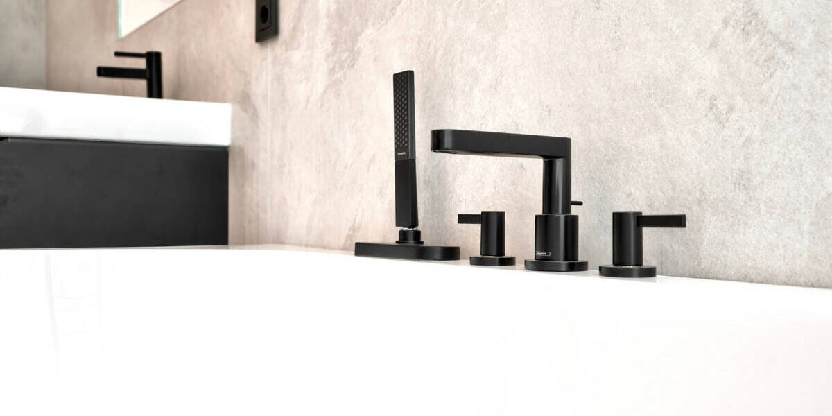 Haute Résidence mit Balkon und Loggia in Friedrichshain - klassisch inspiriert, modern inszeniert 4 zimmer