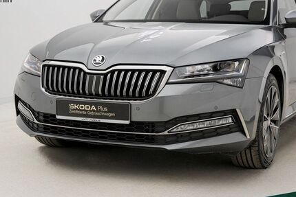 Skoda Superb 49.488 km 31.689 &euro; Berlin 13088