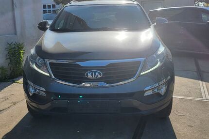 Kia Sportage 244.000 km 4.950 &euro; Berlin 13587