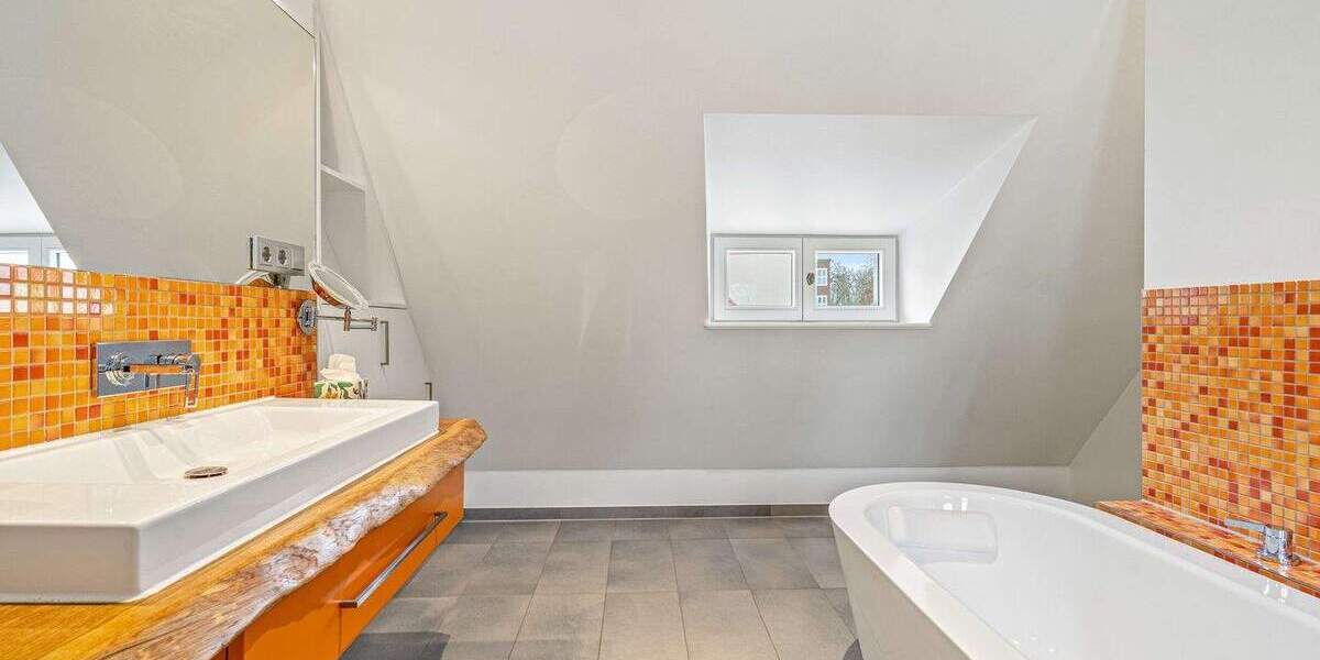 Reihenmittelhaus Berlin Tegel - 4 Zimmer, 146 m&sup2;, 780.000&euro; | Angebot:25779065