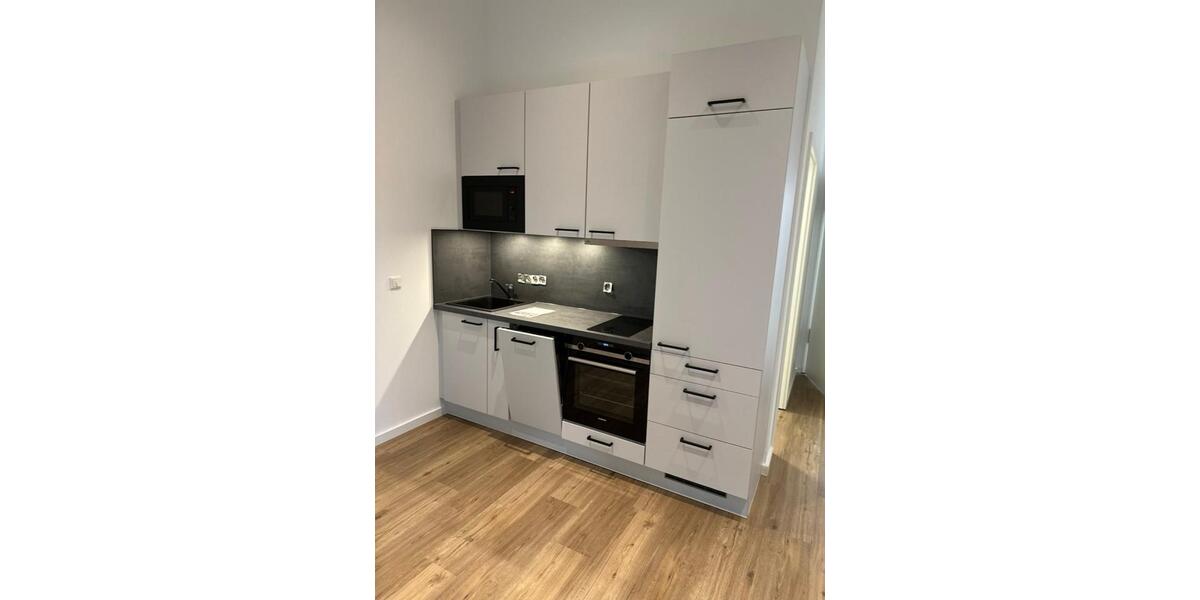 Erdgeschoßwohnung Berlin Lichtenberg - 1 Zimmer, 28 m&sup2;, 945&euro; | Angebot:25916206