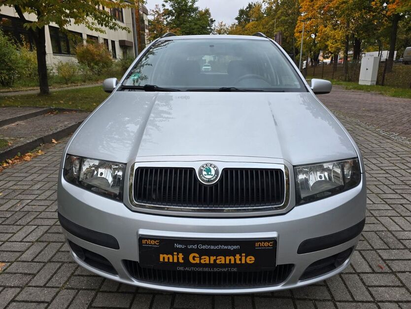 Skoda Fabia 103.901 km 2.999 € Berlin 12349
