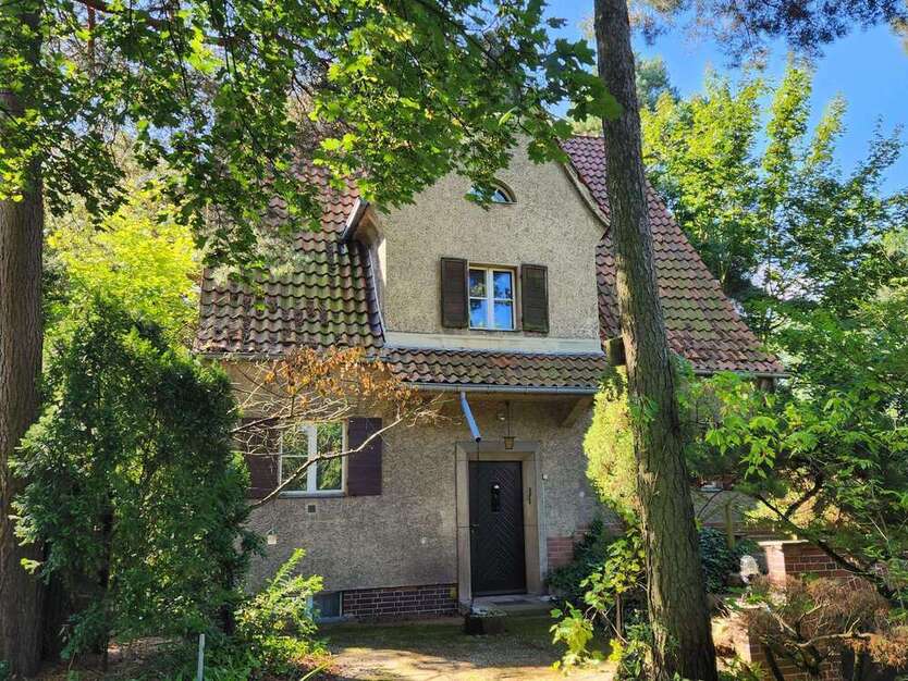 Haus zum Kaufen in Berlin 895.000 € 220 m²
