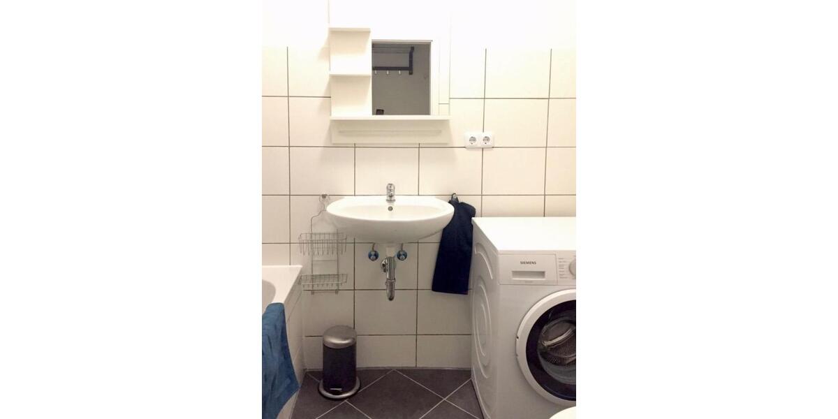 Etagenwohnung Berlin Charlottenburg-Wilmersdorf - 1 Zimmer, 35 m&sup2;, 225.000&euro; | Angebot:26584834