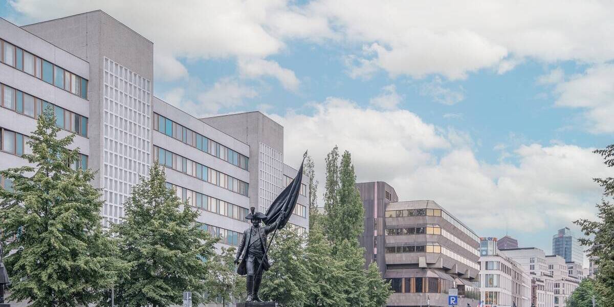 Etagenwohnung Berlin Mitte - 3 Zimmer, 124 m&sup2;, 875.000&euro; | Angebot:25779241