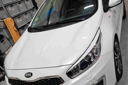 Kia ceed Sportswagon 114.000 km 10.900 &euro; Dahlwitz-Hoppegarten 15366