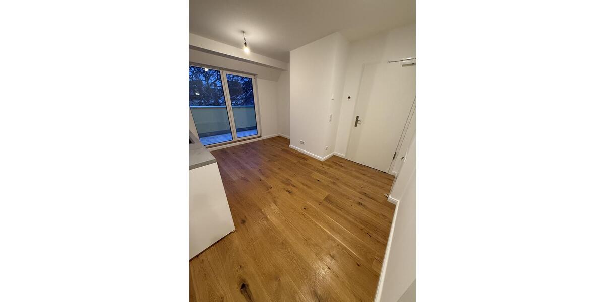 Einfamilienhaus Berlin Charlottenburg-Wilmersdorf - 1 Zimmer, 36 m&sup2;, 1.060&euro; | Angebot:24812157