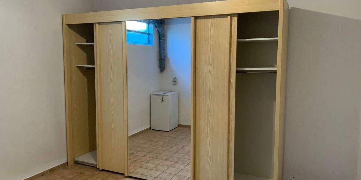 Einfamilienhaus Berlin Spandau - 5 Zimmer, 170 m&sup2;, 2.040&euro; | Angebot:25879054