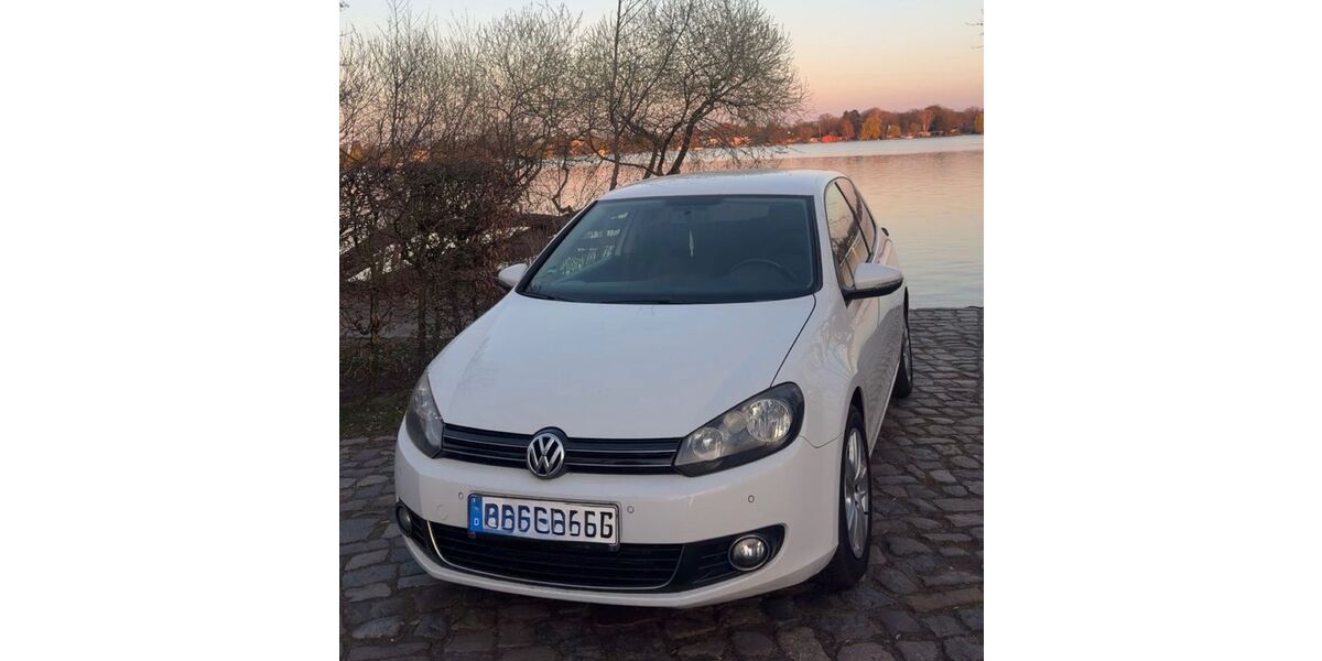 VW Golf 215.000 km 2.700 &euro; Hennigsdorf 16761