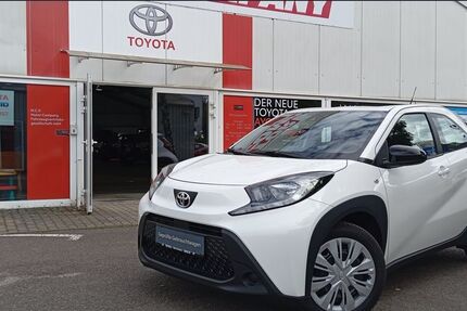 Toyota Aygo (X) 10.570 km 15.200 &euro; Berlin 13403