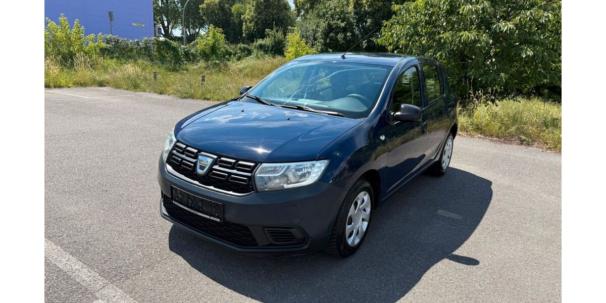 Dacia Sandero 62.000 km 1.999 &euro; Berlin 12057