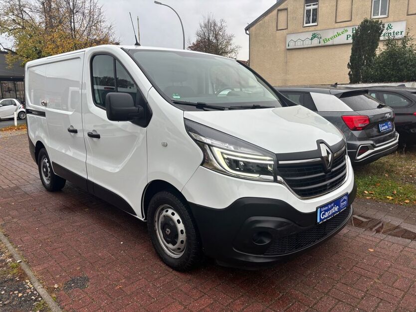 Renault Trafic 108.780 km 14.700 € Berlin 13127