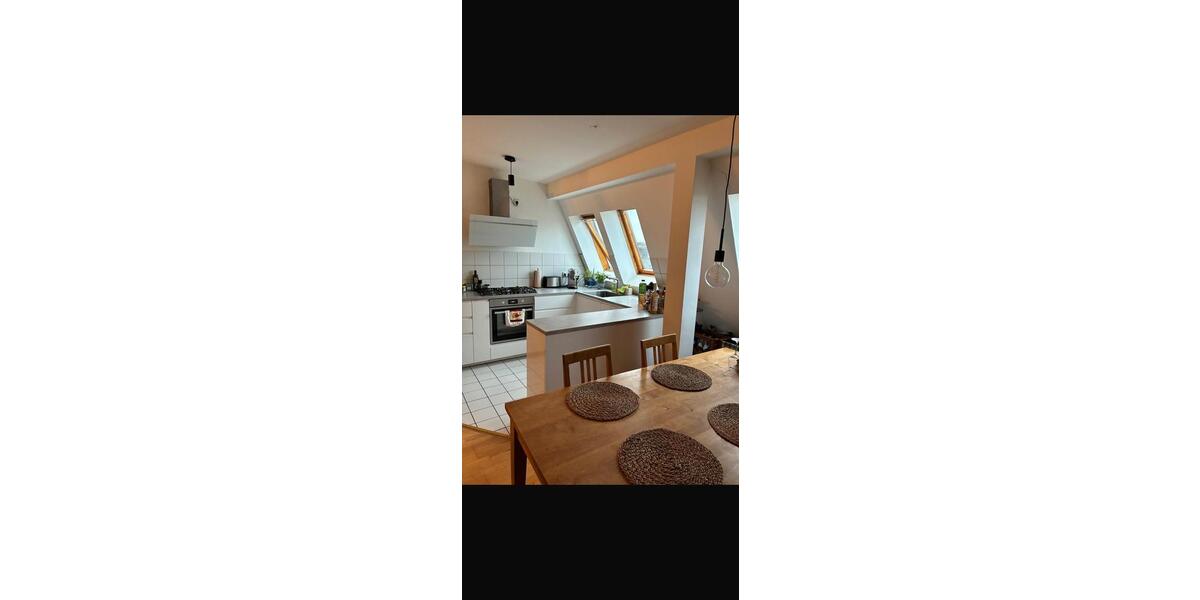 Dachgeschoßwohnung Berlin Charlottenburg-Wilmersdorf - 2.5 Zimmer, 60 m&sup2;, 495.000&euro; | Angebot:26680883