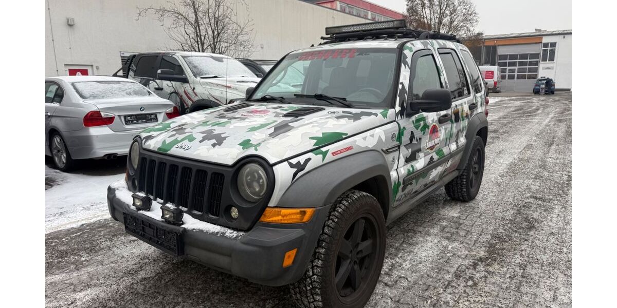 Jeep Cherokee 298.500 km 4.999 &euro; Berlin 12277