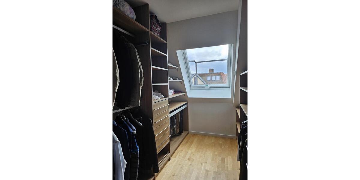 Dachgeschoßwohnung Berlin Reinickendorf - 4 Zimmer, 158 m&sup2;, 595.000&euro; | Angebot:25161728